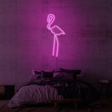 Leuchtreklame „FLAMINGO“.