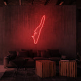 Leuchtreklame „LANGELAND“.