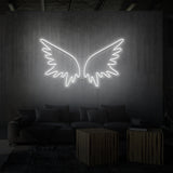 Leuchtreklame „Engelsflügel“.