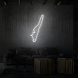 Leuchtreklame „LANGELAND“.