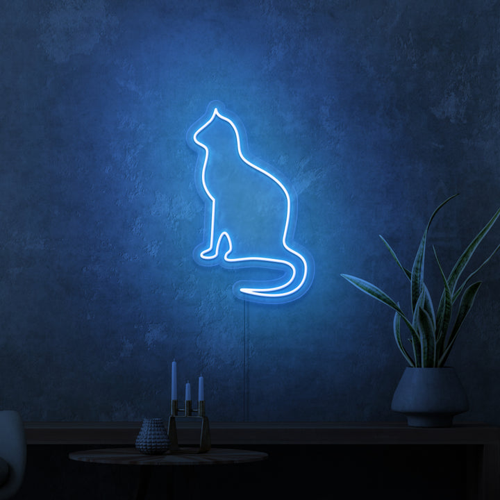 Mini-Leuchtreklame „KAT“. 