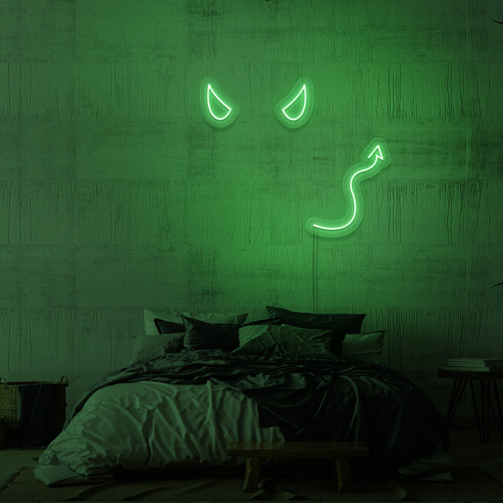 Leuchtreklame „Teufel“. 