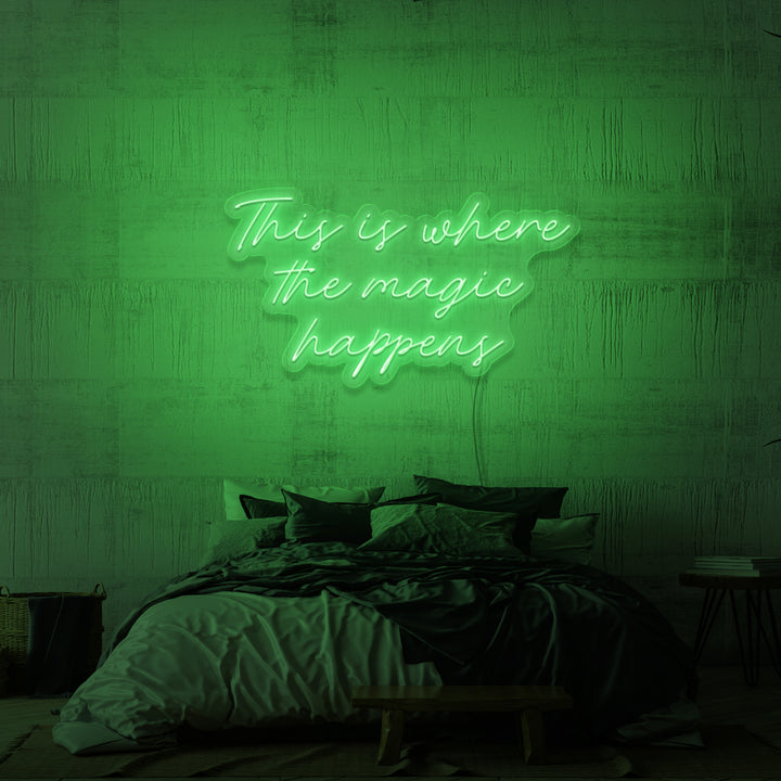 „MAGISCHES“ NEONSCHILD 