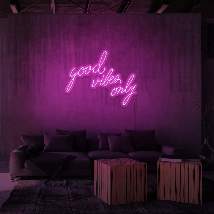 „NUR GOOD VIBES“ NEONSCHILD 